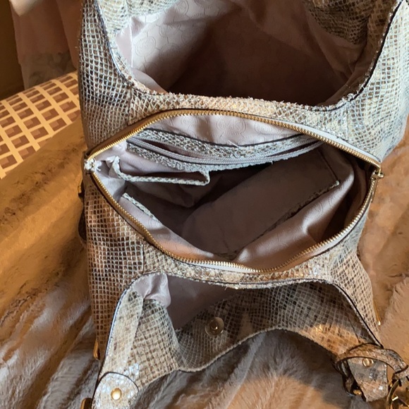 Purse - Picture 5 of 5